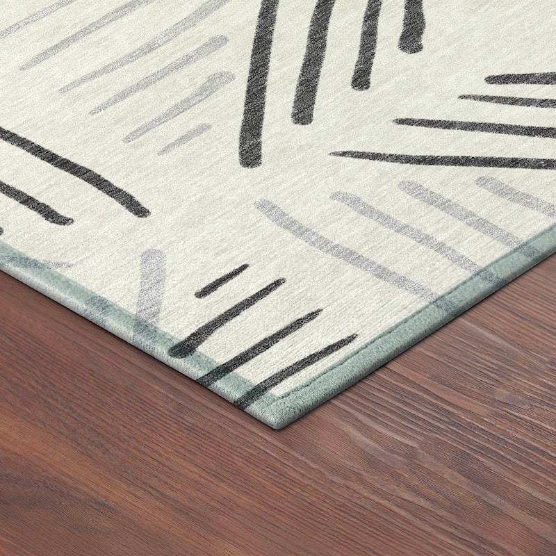 Machine Washable Indoor/ Outdoor Geo Dia Chantille Rug