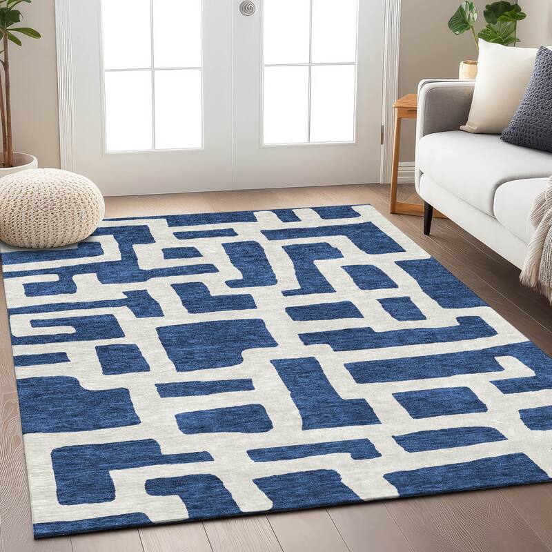 Machine Washable Indoor/ Outdoor Chantille Geo Contemporary Rug