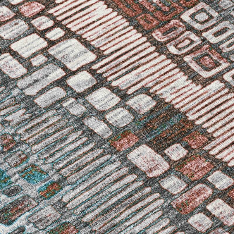 Machine Washable Indoor/ Outdoor Geo Mosaic Chantille Rug