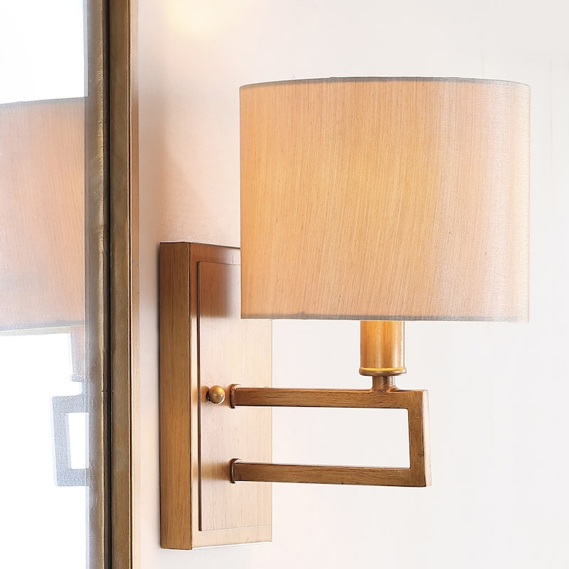 SAFAVIEH Lighting Melissia 9.5-inch Gold Sconce (Set of 2) - 6.5"x7.875"x9.5" - Antique Gold - 7Wx8Dx10H