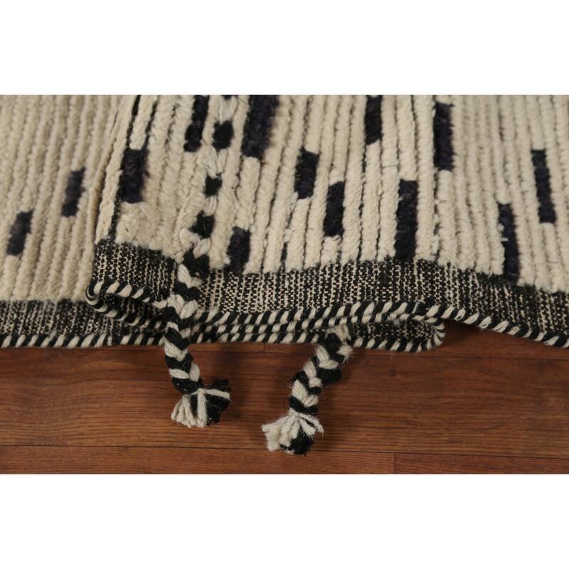Moroccan Abstract Rug Hand-Knotted Wool Carpet - 7'8"x 10'3"