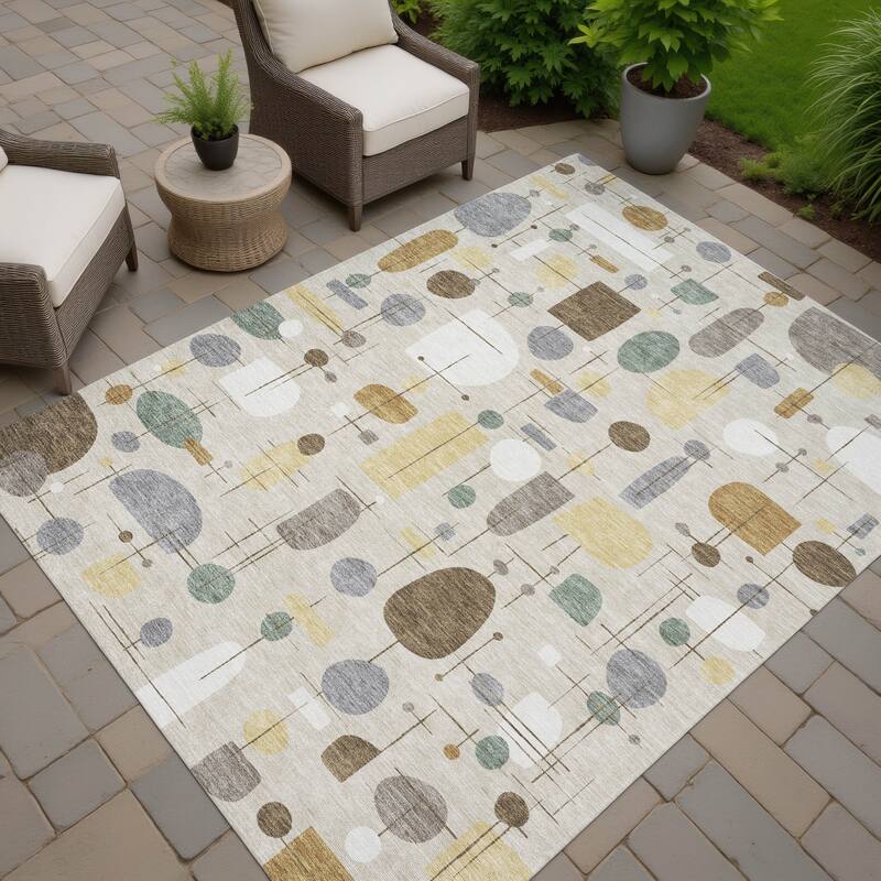 Machine Washable Indoor/ Outdoor Contemporary Fun Chantille Rug