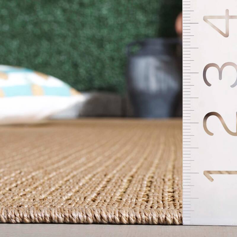 SAFAVIEH Atrium Marine Bracha Casual Rug