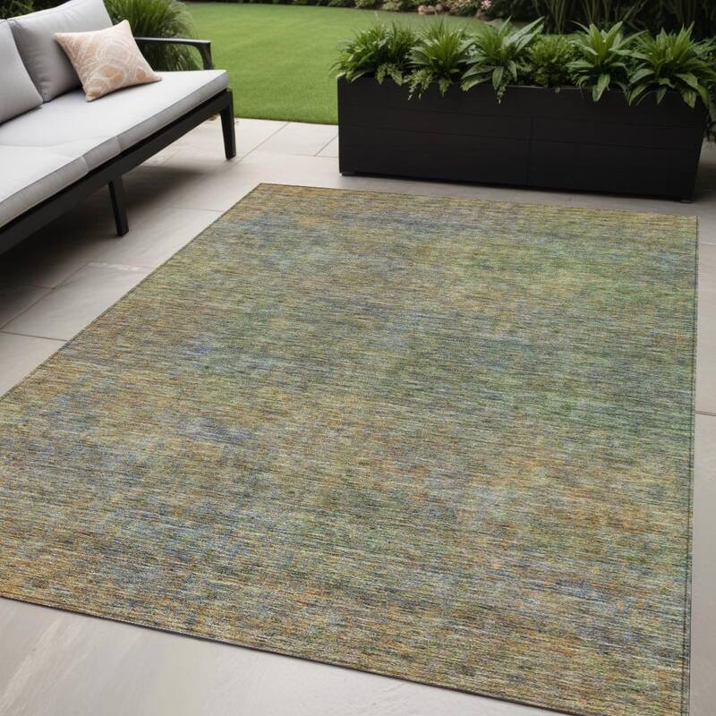 HomeRoots Abstract Transitional Rectangle Outdoor Rug - 5' X 8'