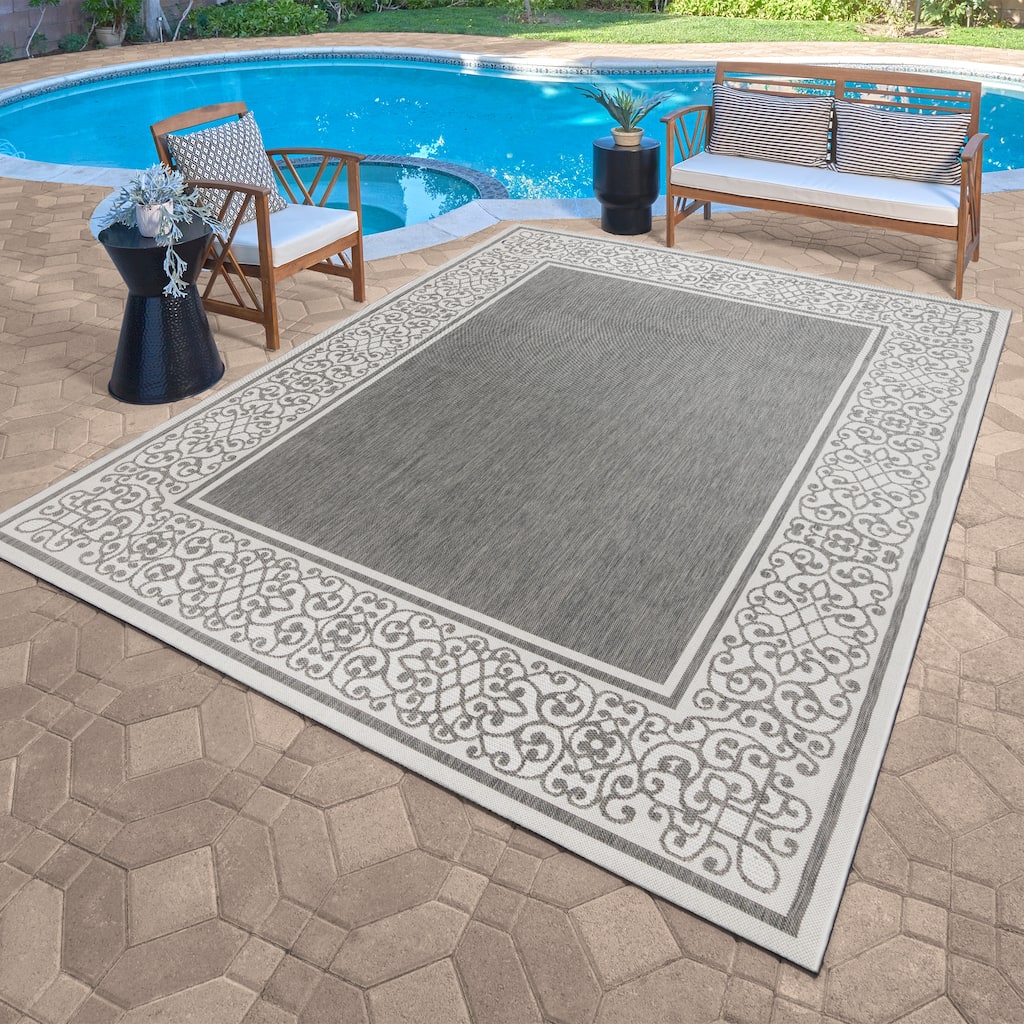 Gertmenian Paseo Tedo Ash Grey Transitional Scroll Boarder Indoor/ Outdoor Area Rug