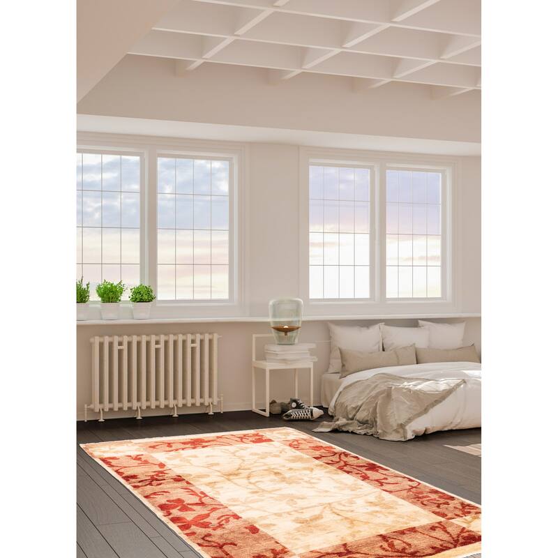 ECARPETGALLERY Hand-knotted Opulence Cream Wool Rug - 4'4 x 6'0