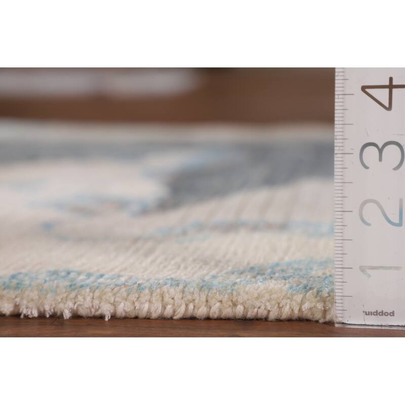 Abstract Oriental Accent Rug Handmade Multi-Color Wool Carpet - 2'8"x 4'9"