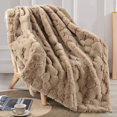 Home Soft Things Cloud Carved FauxFur Throw Decorative Blankets