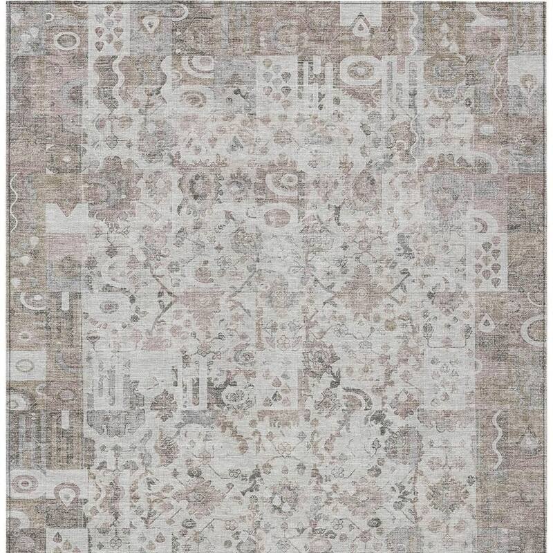 HomeRoots Patchwork Traditional Rectangle Outdoor Rug