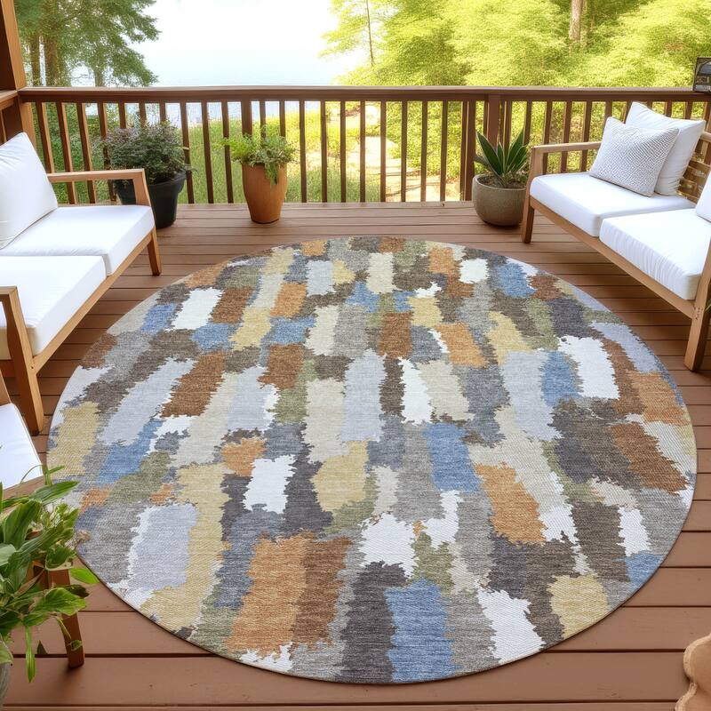 Machine Washable Indoor/ Outdoor Contemporary Stacks Chantille Rug - Chocolate - 8' x 8'