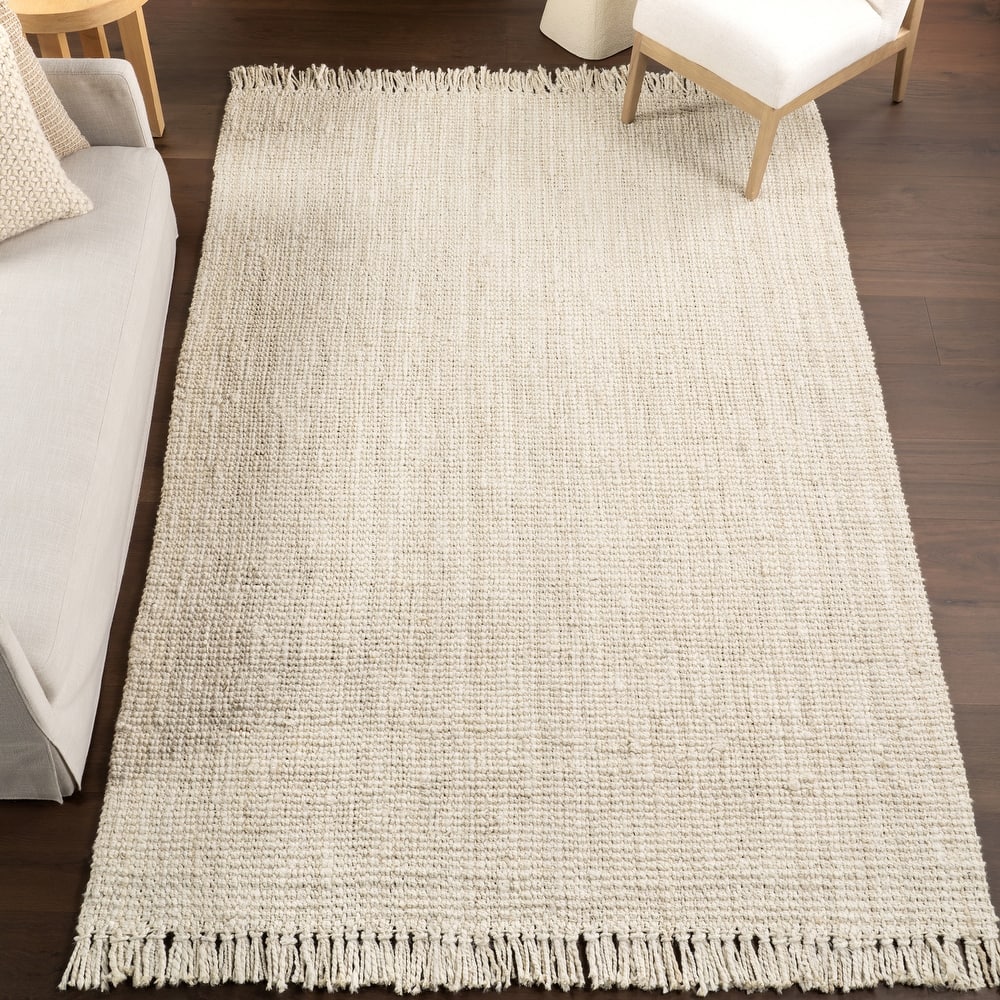 Nuloom Delilah Solid Chunky Jute Tassel Area Rug