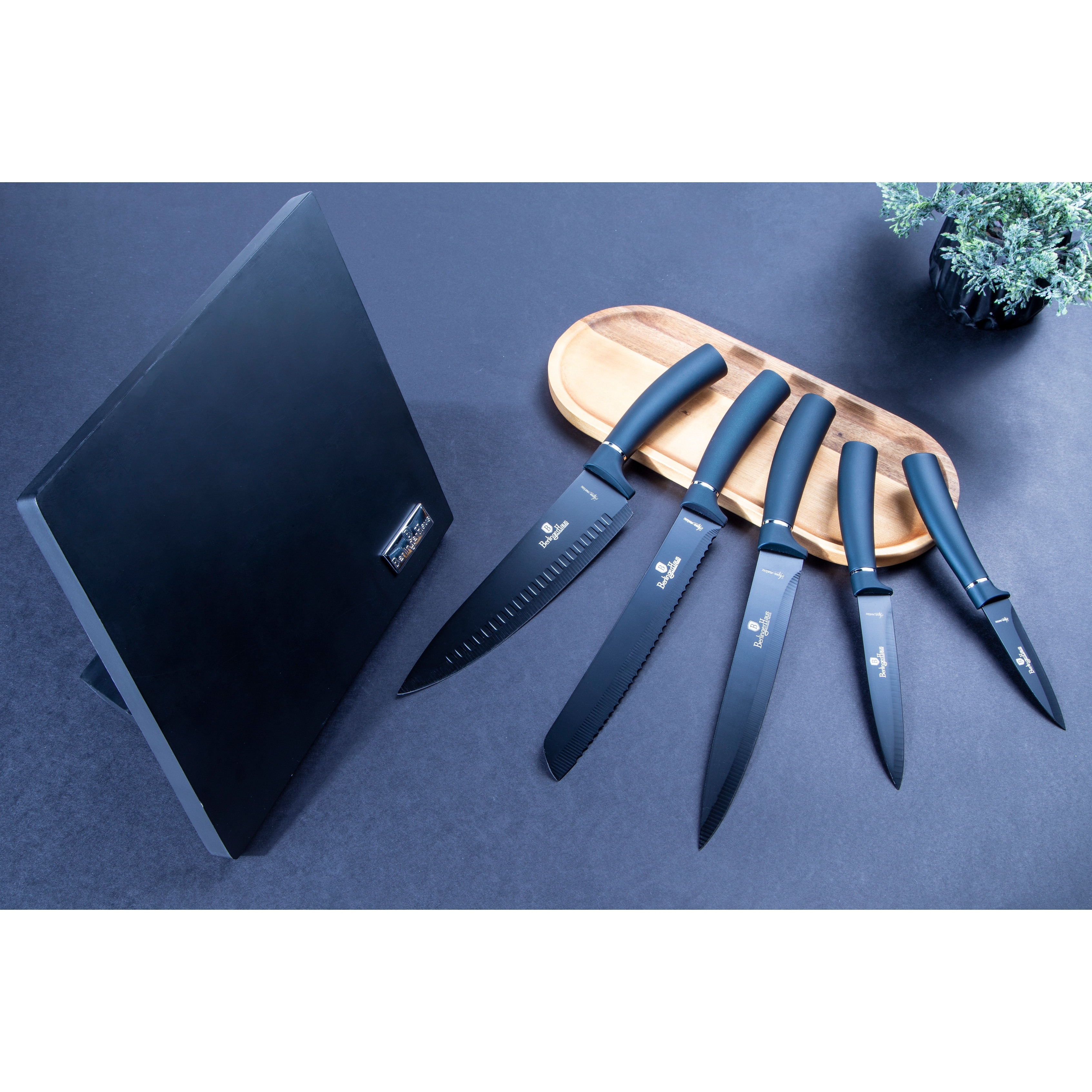 https://ak1.ostkcdn.com/images/products/is/images/direct/e2a0a9f4e32c6c8b1ed07b452a1ae10340707e49/Berlinger-Haus-6-Piece-Knife-Set-w--Magnetic-Hanger%2C-Aquamarine-Collection.jpg