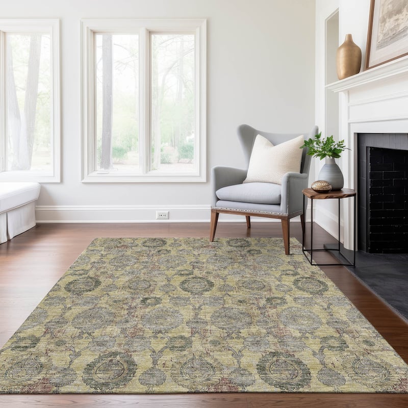 Machine Washable Indoor/ Outdoor Chantille Traditional Floral Rug