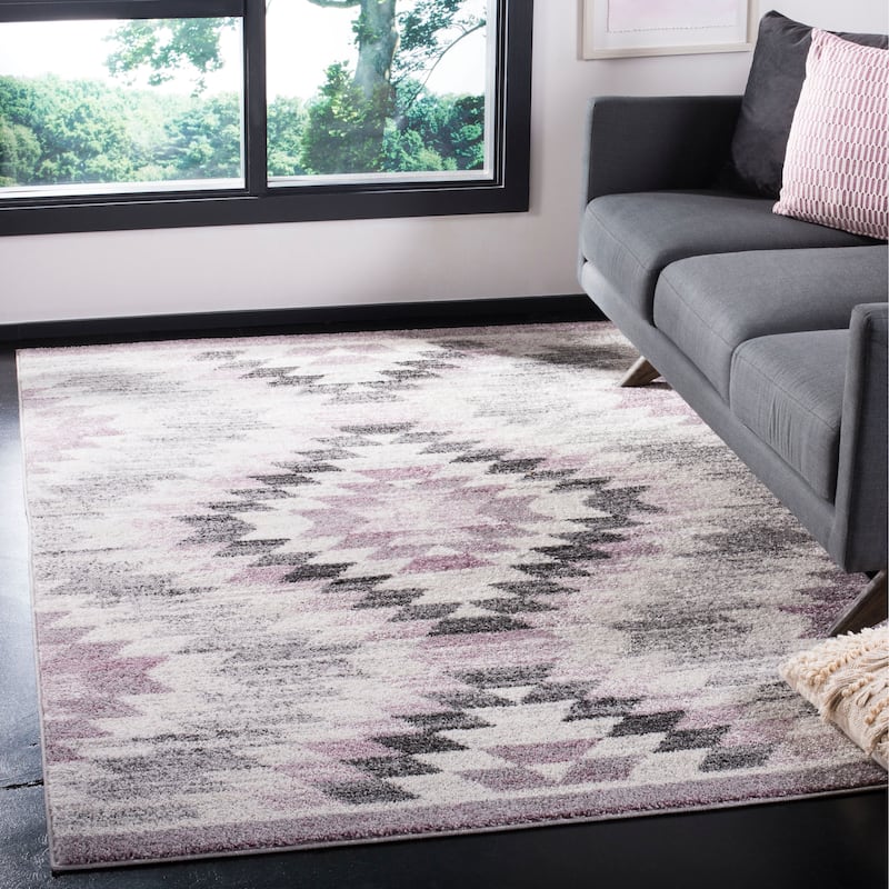 SAFAVIEH Adirondack Gjylferije Rustic Boho Tribal Rug - 5'1" x 7'6" - Plum/Ivory