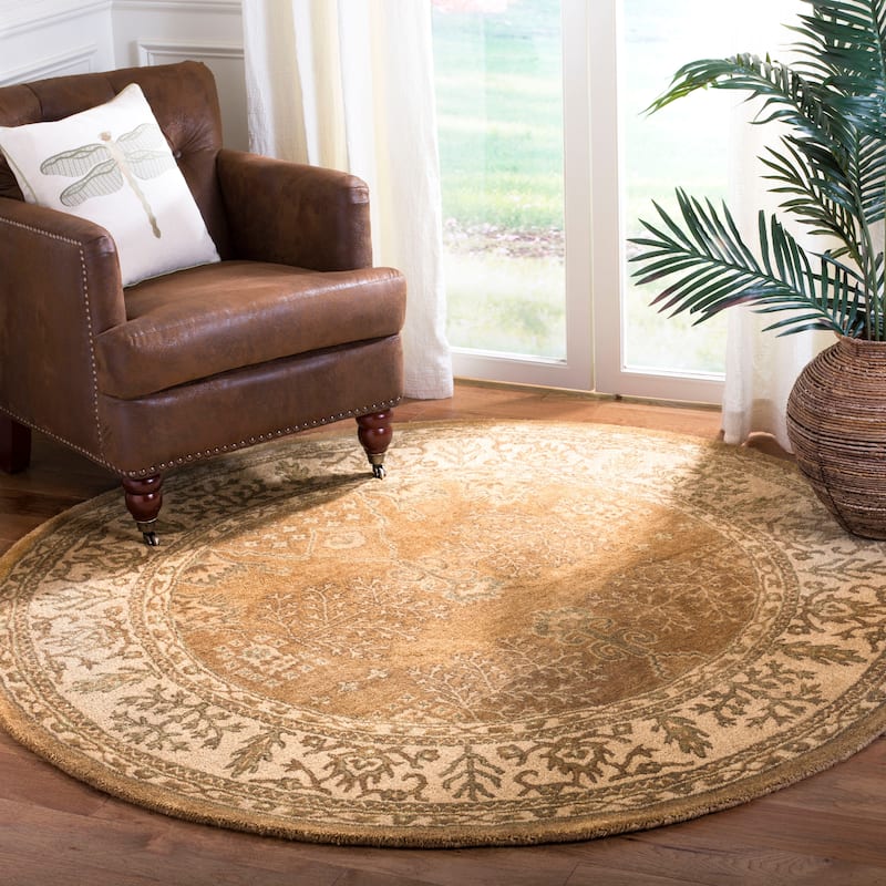 SAFAVIEH Handmade Bergama Judica Oriental Hand-spun Wool Rug - 4' Round - Light Brown/Beige