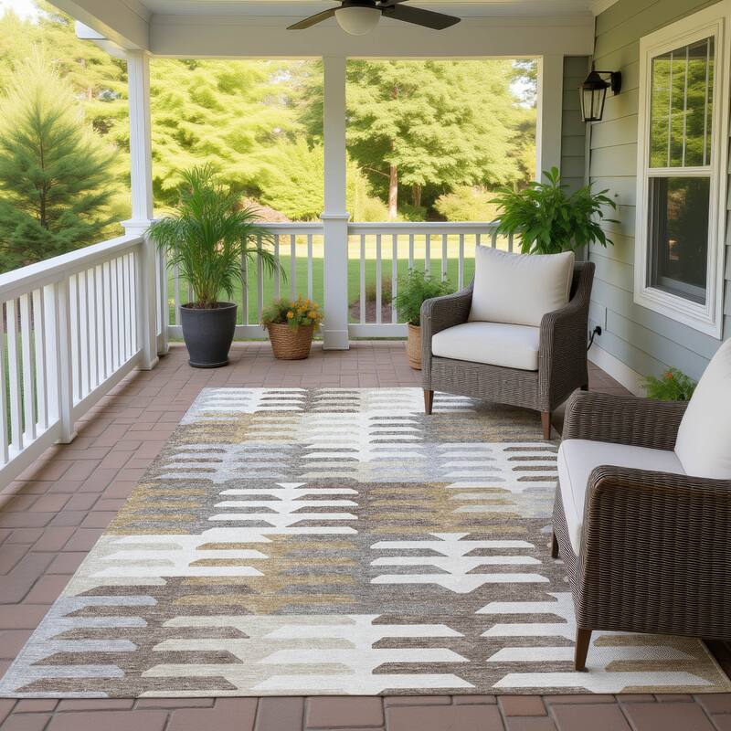 Machine Washable Indoor/ Outdoor Modern Stacks Chantille Rug