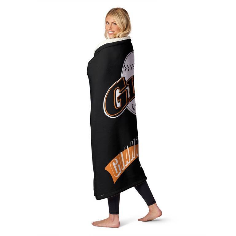 MLB CC Throwback Silk Touch Sherpa Throw Blanket