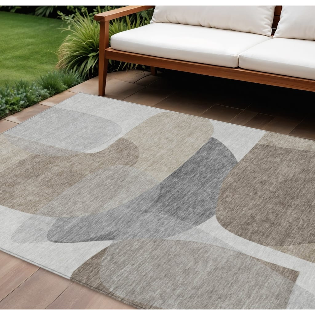 HomeRoots Abstract Transitional Rectangle Outdoor Rug