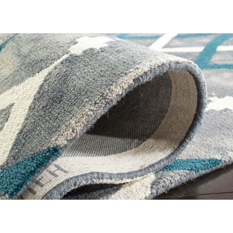 SAFAVIEH Dip Dye Mercan Hand-tufted Wool Geometric Area Rug