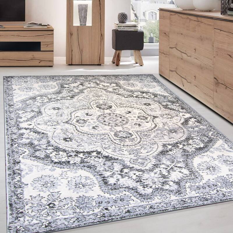 The Curated Nomad Sunset Distressed Vintage Bohemian Rug - 3' 3" x 5' - Ivory