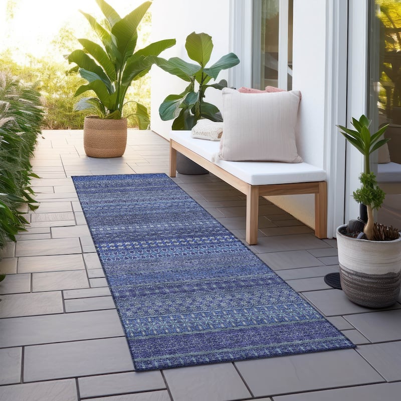 Machine Washable Indoor/ Outdoor Moroccan Stripes Chantille Rug