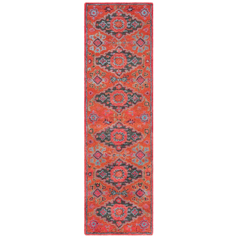 SAFAVIEH Handmade Heritage Krystelle Traditional Oriental Wool Rug