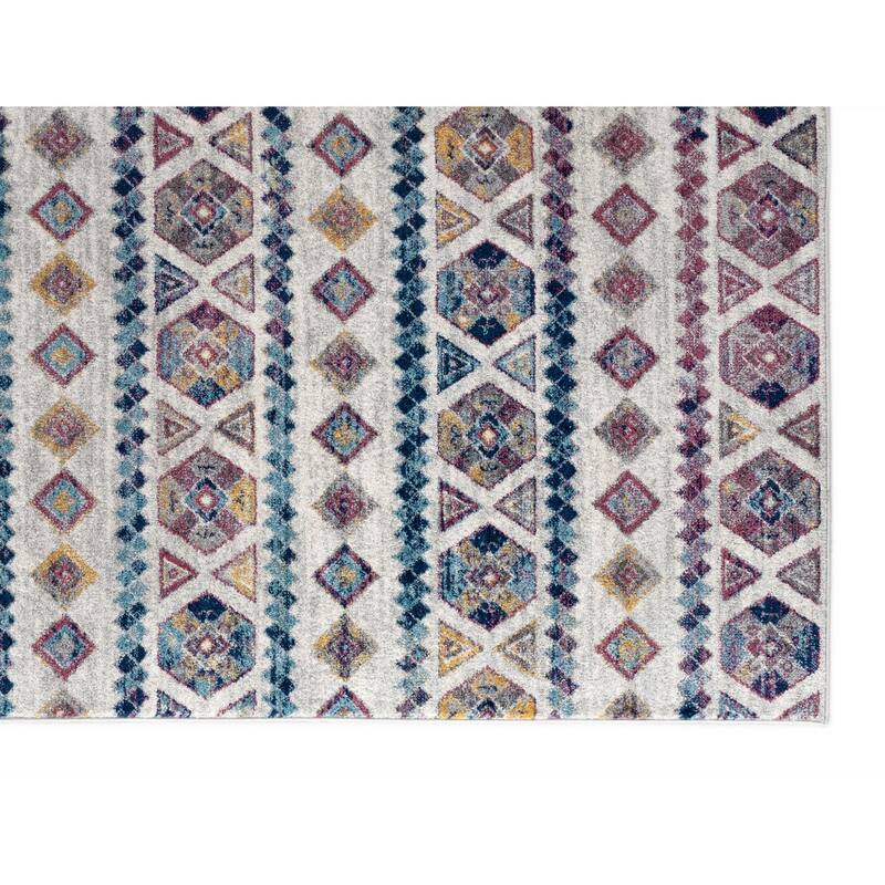 Qeji Power Loomed Geometric Stain Resistant Area Rug By HomeRoots - 10' Runner