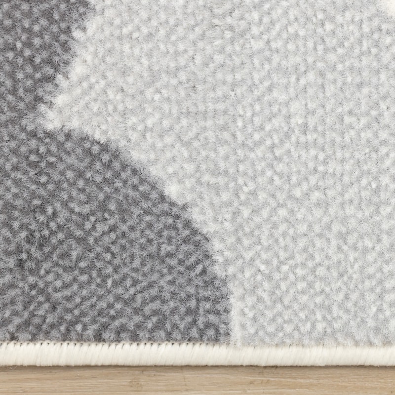 Cream Grey Bunny Kids Nursery Area Rug, 3'11" x 5'7"