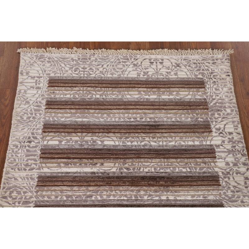 Abstract / Modern Accent Rug Hand-Knotted Wool Carpet - 2'8"x 4'10"