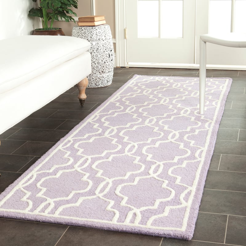 SAFAVIEH Handmade Cambridge Philine Geometric Wool Rug - 2'6" x 12' Runner - Lavander/Ivory