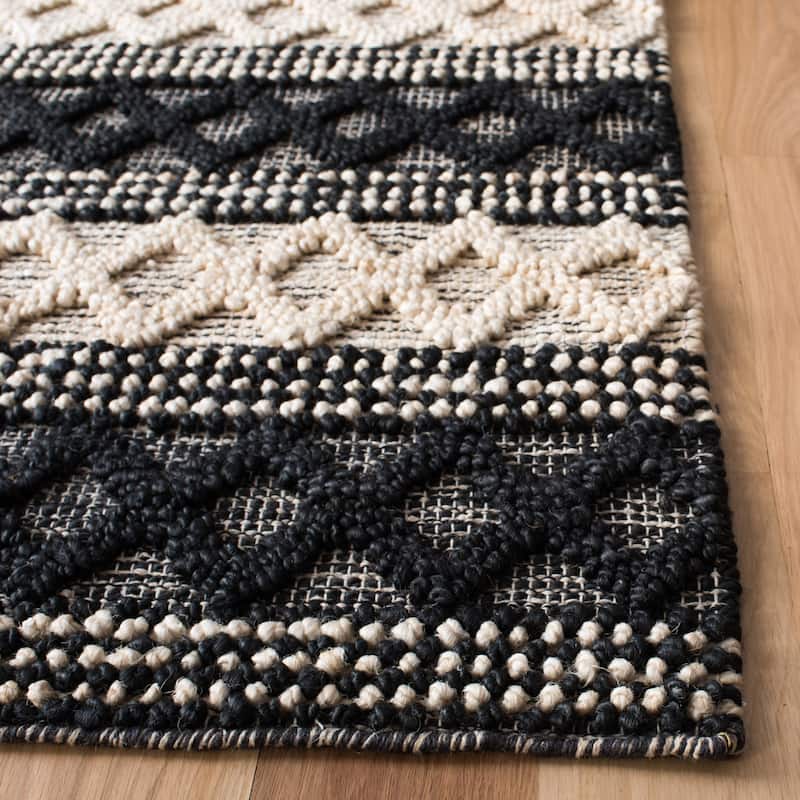 SAFAVIEH Handmade Natural Fiber Lilyana Stripe Jute Rug