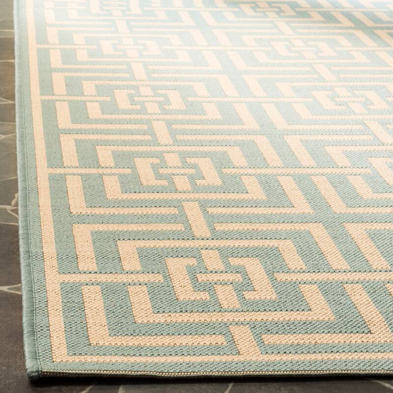 SAFAVIEH Linden Darla Indoor/ Outdoor Waterproof Patio Backyard Rug