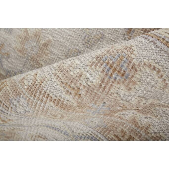 Vabo Floral Traditional Stain Resistant Durable Area Rug By HomeRoots