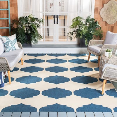 SAFAVIEH Courtyard Marilee Indoor/ Outdoor Waterproof Patio Backyard Rug