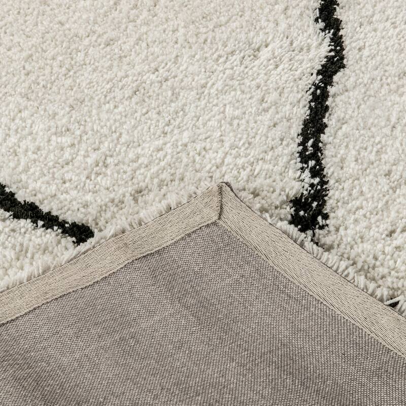 Shag Style Diamond Trellis Area Rug