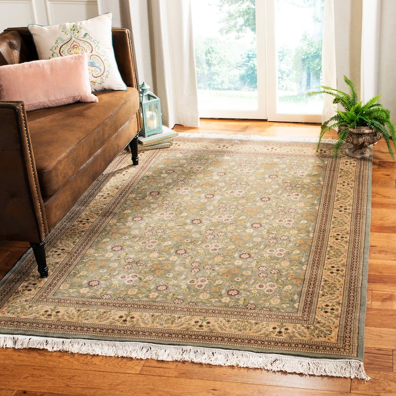 SAFAVIEH Hand-Knotted Versailles Erzsebet Wool Rug - 6' x 9' - Green/Light Yellow - 6' x 9'