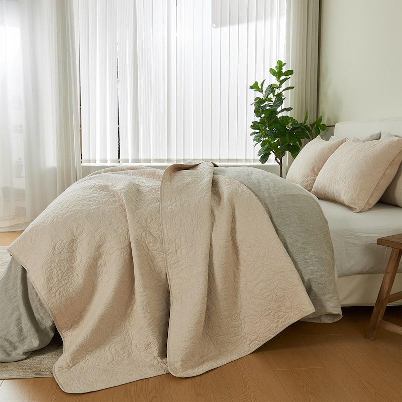 Patina Vie Maison 100% Cotton Stitched 3 Piece Quilt and Sham Set