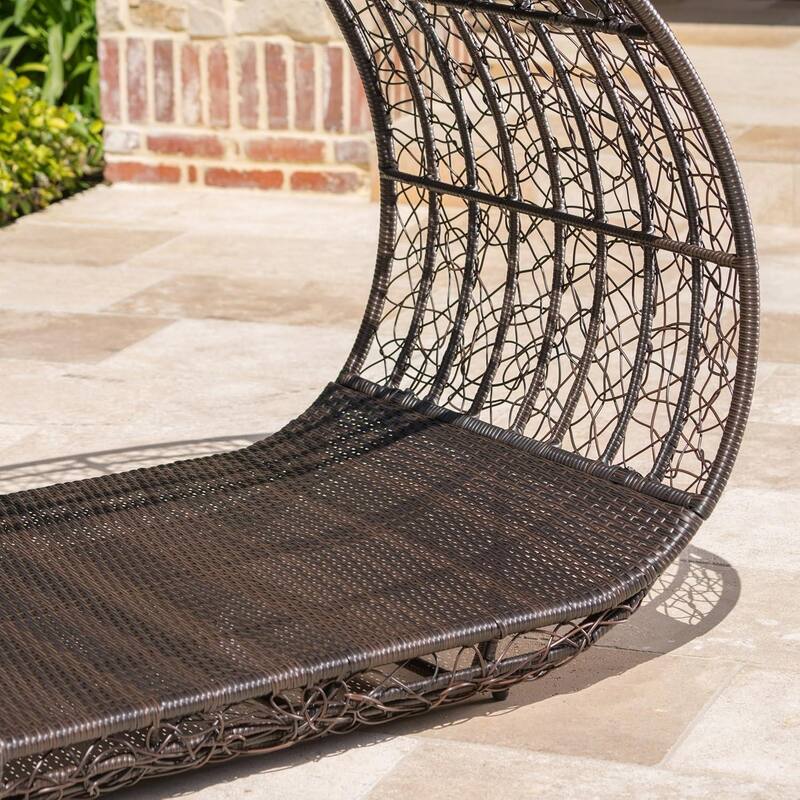 Wicker Outdoor Patio Canopy Daybed Water Resistant Cushion