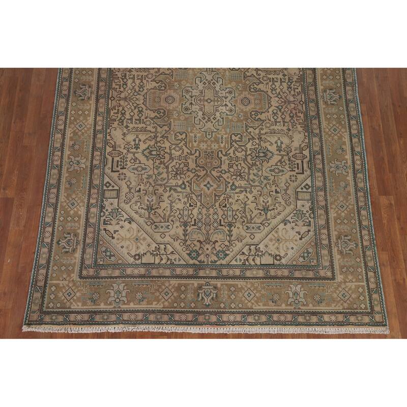 Hand Knotted Oriental 100% Wool Carpet Traditional Medallion Peach Tabriz Area Rug - 9' 7'' X 6' 5''