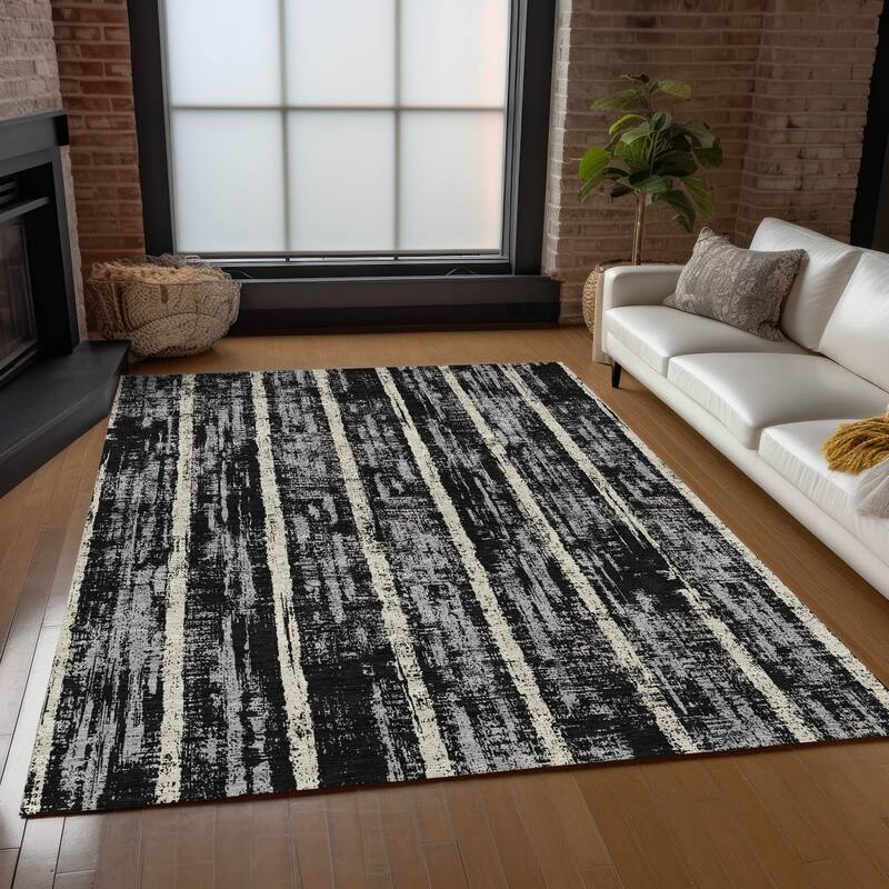 Machine Washable Indoor/ Outdoor Chantille Stripe Ombre Rug