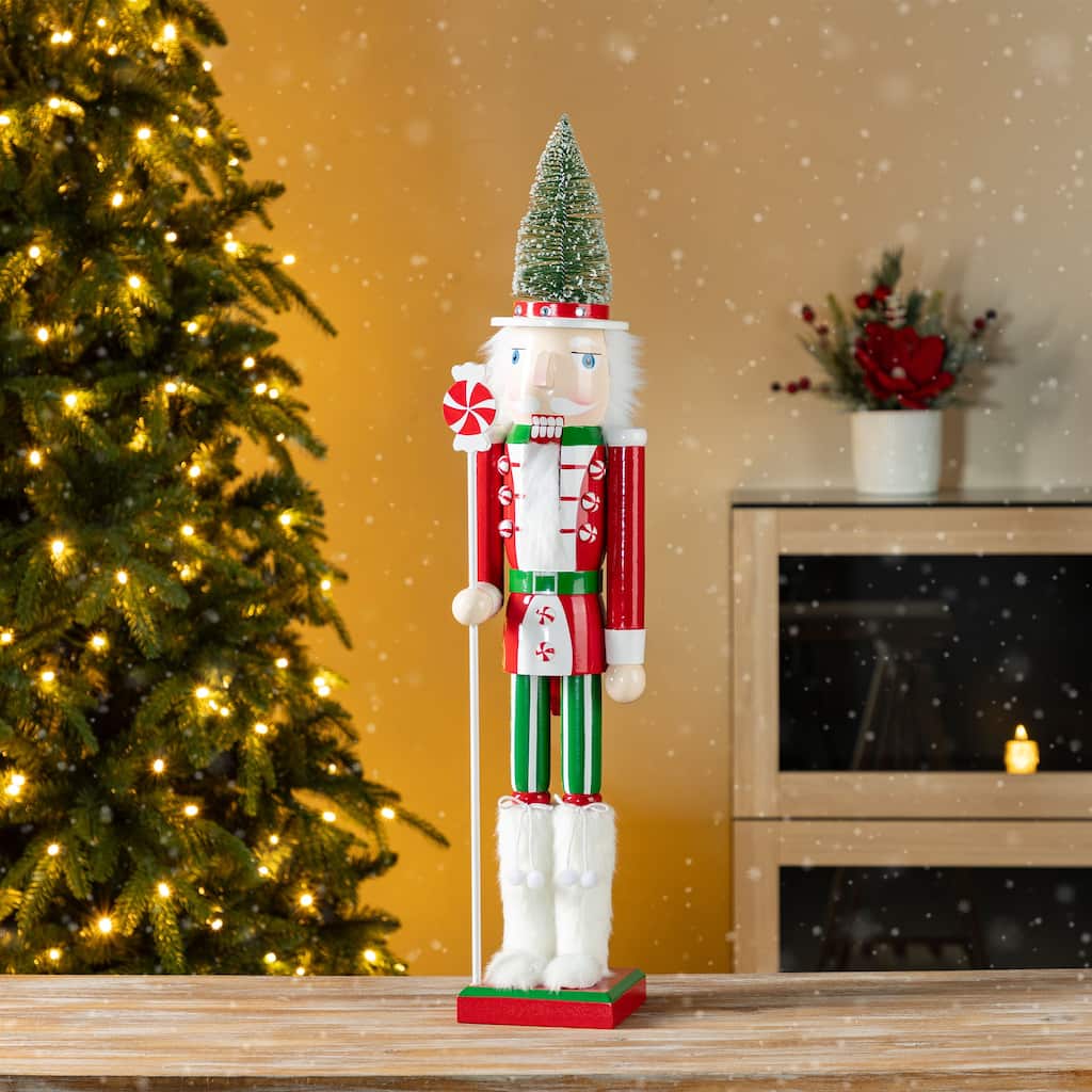 Glitzhome Wooden Christmas Green Brush Tree or Pink Cake Nutcracker