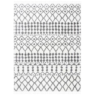SAFAVIEH Berber Fringe Dinchen Getulia Rug - 8' x 10'