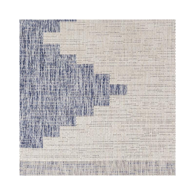 Livabliss Eagean Bohemian Diamond Indoor / OutdoorArea Rug