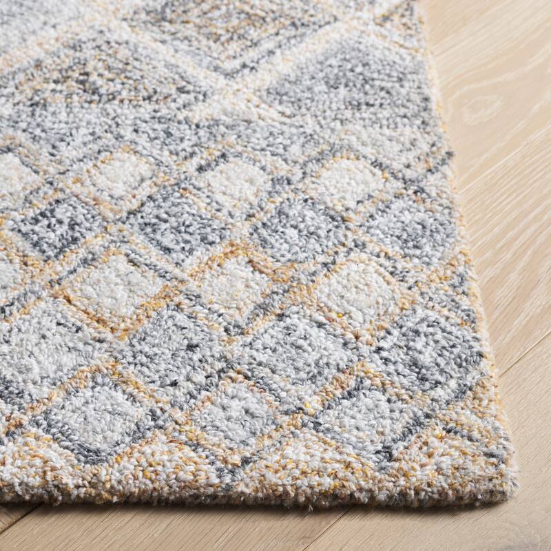 SAFAVIEH Handmade Renewal Visa Rug