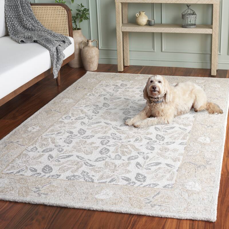 SAFAVIEH Handmade Jardin Merka Floral Wool Rug