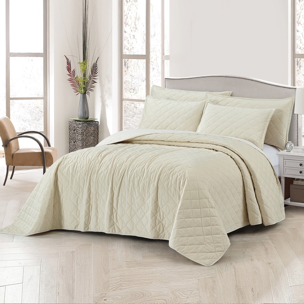 Serenta Velvet Quilts 5 Piece Ultra Soft Floor Touching Bedspread Set