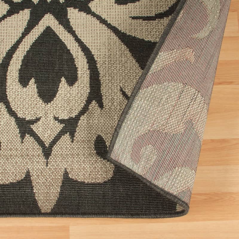 Superior Lowell Traditional Damask Indoor Outdoor Area Rug