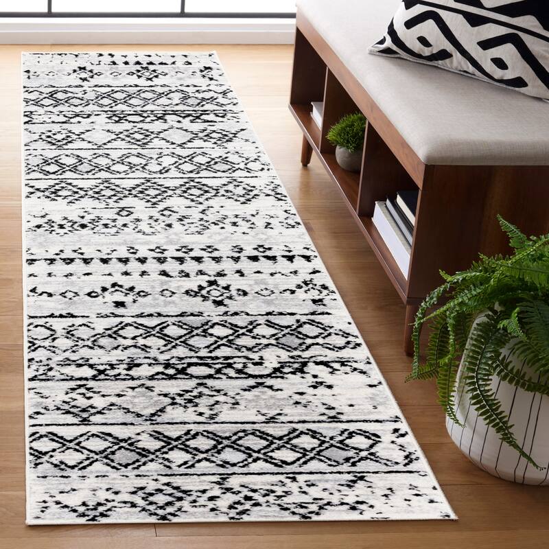 SAFAVIEH Tulum Reveka Boho Rug - 9' x 12' - Ivory Grey/Charcoal
