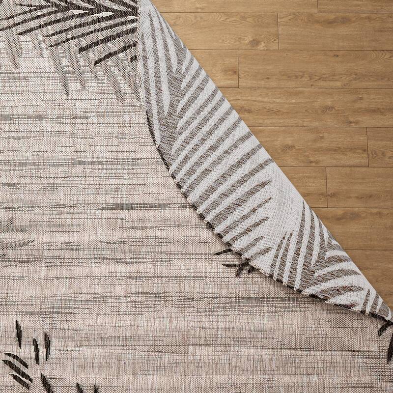 Sevita Callie Coastal Palm Fronds Tropical Indoor/Outdoor Area Rug