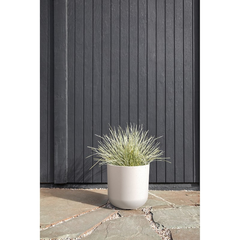 Pure Series Kona Modern Round Planter